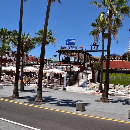 Studio Apartment No 1 Directly On The Beach And Sea, Terrace, Heated Pool, Wifi Playa de las Americas  Exterior photo